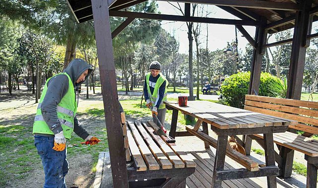 Esenyurt'ta parklar yenileniyor