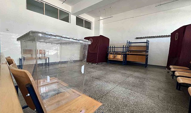 Eskişehir'de 2 bin 361 sandığın kurulumu başladı