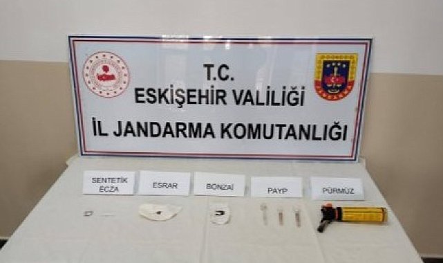 Eskişehir'de uyuşturucuya operasyonu yapan jandarma 16 şahsı yakaladı