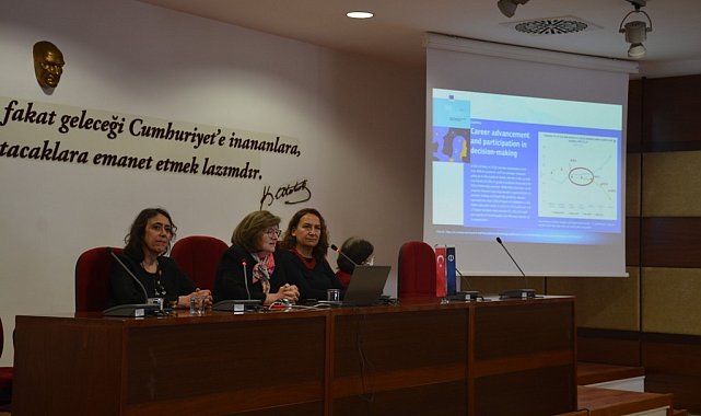 ESTÜ BİTEK, AKAUM ve ESKAM paydaşlığında "Kadının Güçlenmesi ve Liderlik" paneli düzenlendi