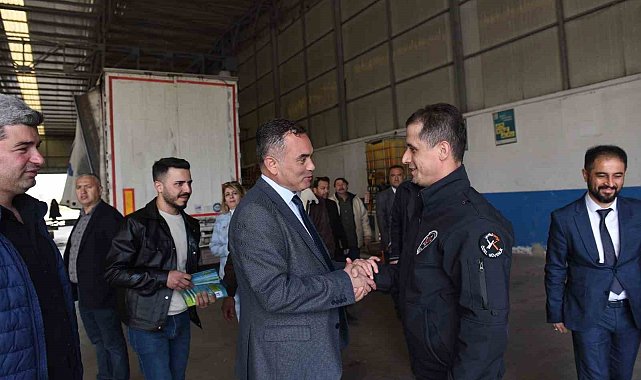 Fatih Sütcü'den fabrika işçileri ve belediye personeline konut vaadi