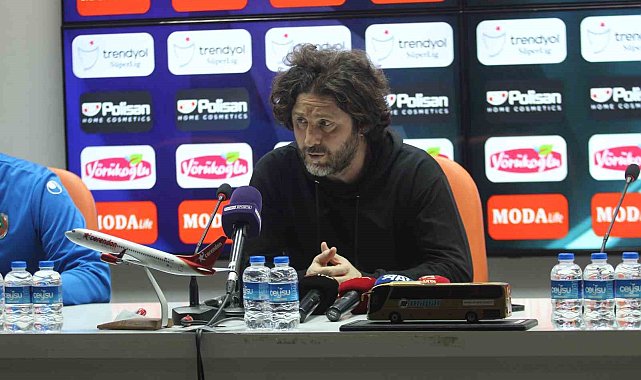 Fatih Tekke: "Çok iyi organize olan bir takıma karşı 3 golle kazandık"