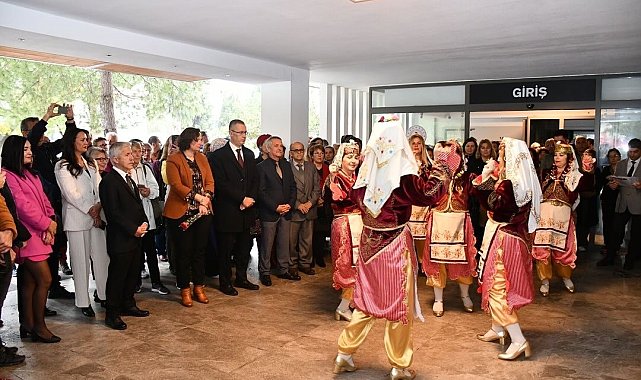 Fethiye'de kadınlar, resimleri ile suyun önemini anlattı