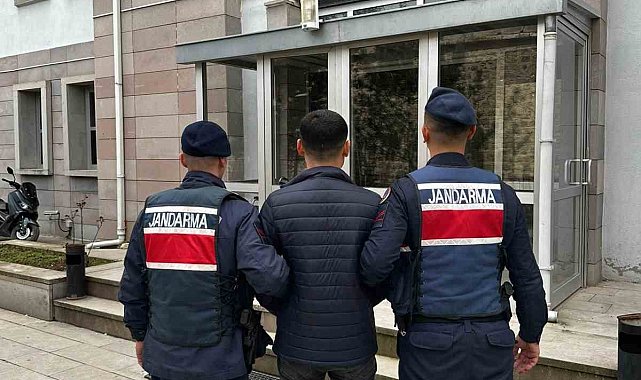 FETÖ'ye üye olmaktan aranan şahsı jandarma yakaladı