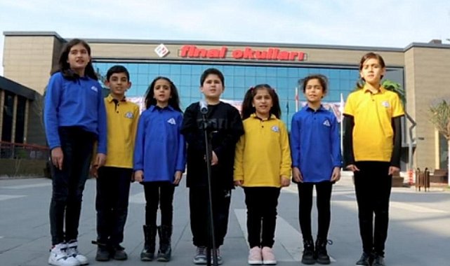 Final Okulları öğrencileri tarihi mekanlarda Çanakkale Türküsünü seslendirdi