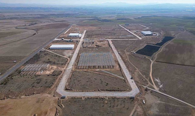 Fuat Oktay Organize Sanayi Bölgesi'nde 400 milyon dolarlık ciro hedefleniyor