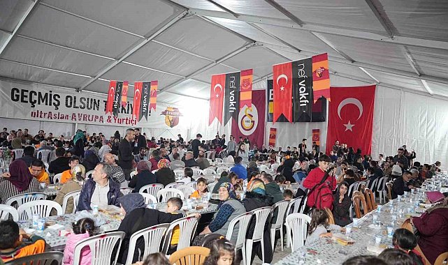 Galatasaray Yönetimi Kahramanmaraş'ta iftarda bir araya geldi