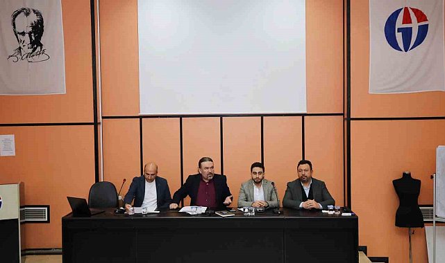 GAÜN'de Tekstil ve Halı Sektöründe Pazarlama paneli
