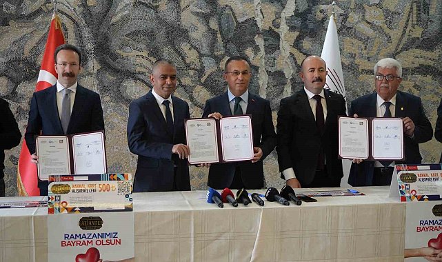 Gaziantep'te ihtiyaç sahibi 50 bin vatandaşa bakkalkart müjdesi