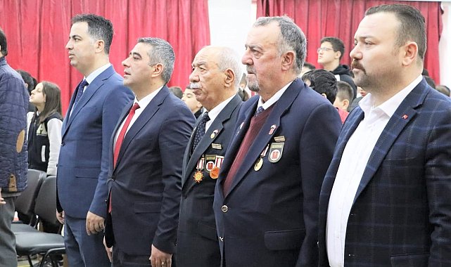 Gaziler, vatan ve kahramanlık buluşmalarında öğrencilerle bir araya geldi