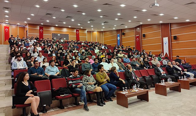 Genç kaymakamlar PAÜ'lü öğrencilerle buluştu