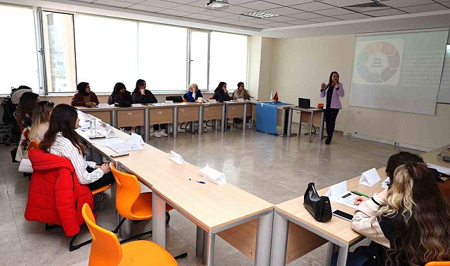 GİBTÜ'de "İş Kulübü Eğitimi" düzenlendi