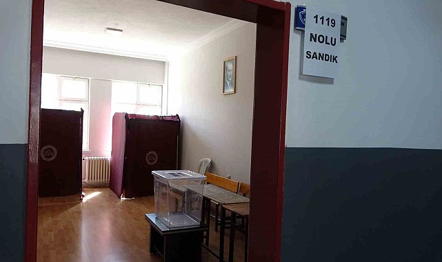Giresun'da oy kullanılacak okullar seçime hazır
