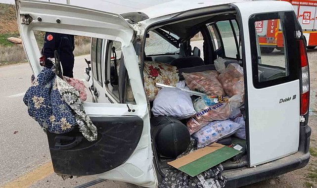 Hafif ticari araç takla attı, sürücü ağır yaralandı