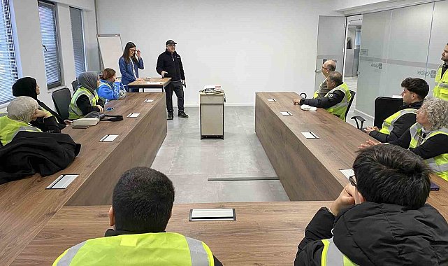 Hendek MYO öğrencileri teknik gezi için Düzce'deydi
