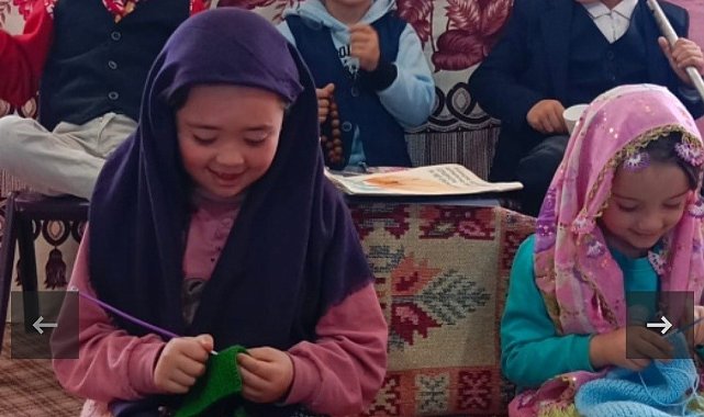 Hisarcık'ta minikler yaşlılar gibi giyinip, onlar gibi davrandılar