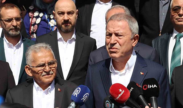 Hulusi Akar: "Sandıktan çıkan karara herkes saygı duyacak"