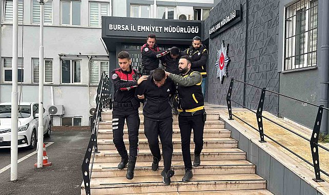Husumetlisinin kaçtığı eve doğru ateş açtı, olayla ilgisi bulunmayan iki kadını yaraladı