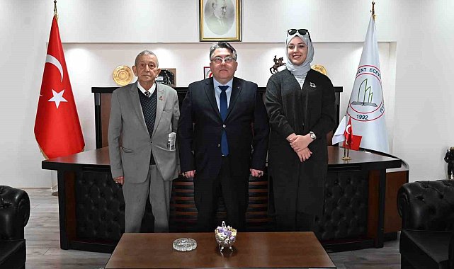 Huzurevi sakininden Rektör Özölçer'e ziyaret