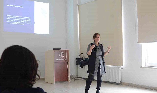 İBF'de "Sosyal Medyada Yapay Zekâ ile Veri Analizi" konuşuldu