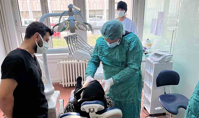 İftarda içilen asitli içecekler diş kaybına neden olabilir