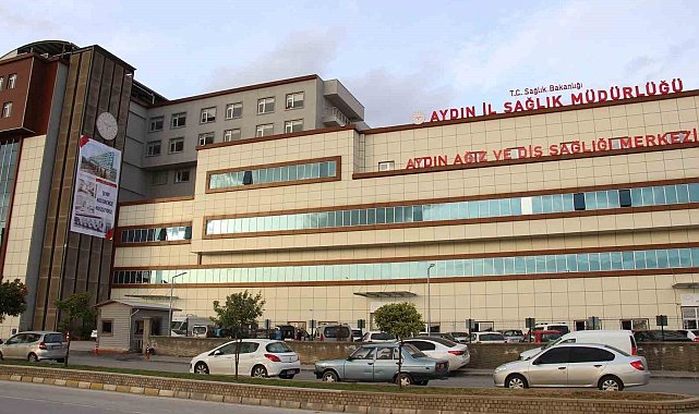 İl Sağlık Müdürlüğü'nden 'bol su tüketimi' uyarısı
