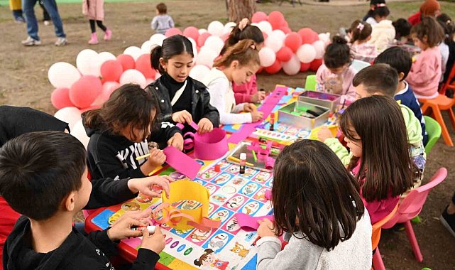 İsdemir 'Çocuk Şenliği'nde çocuklar eğlenceli anlar yaşadı