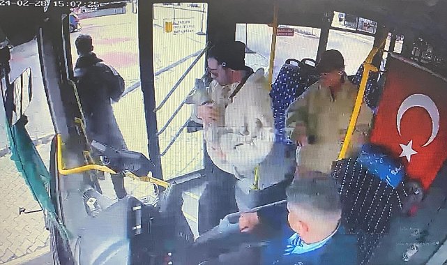 Isparta'da otobüs şoförü yerde yatan köpeği otobüsle veterinere yetiştirdi