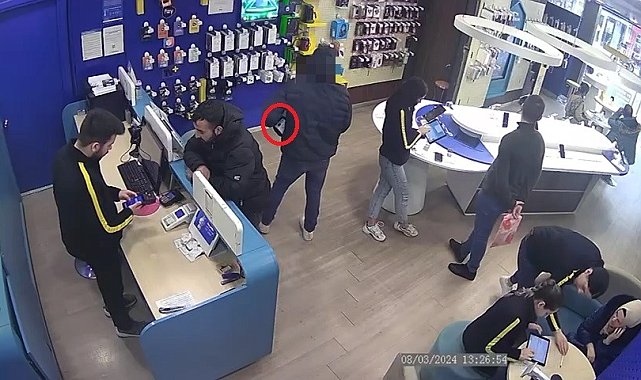 Kablosuz kulaklığı böyle çaldı