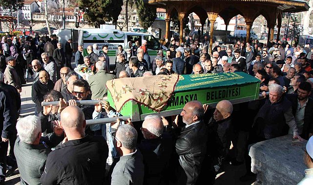 Kadın dağ rehberi Amasya'da son yolculuğuna uğurlandı