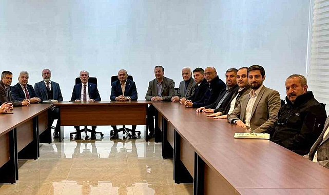 Kamil Saraçoğlu, Kütahya 30 Ağustos OSB yönetimiyle bir araya geldi