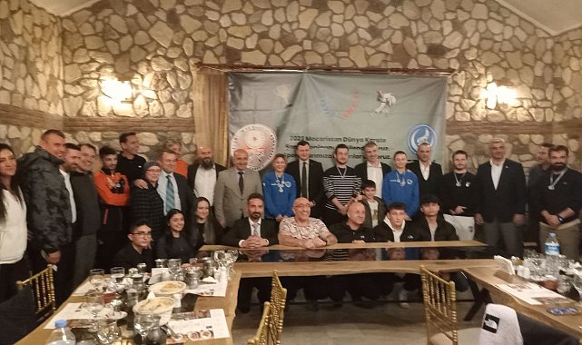 KAREV, 2023 Dünya Şampiyonası'nda madalya kazanan sporcuları ödüllendirdi