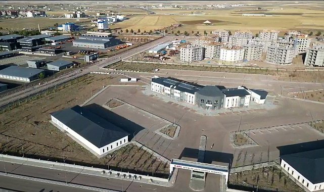 Kars Şehirlerarası Otobüs Terminali Mayıs'ta hizmete girecek