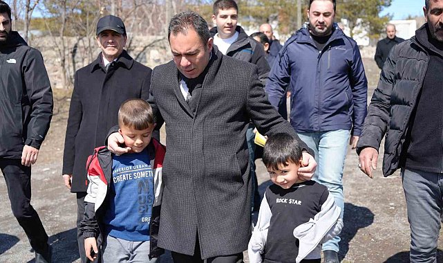 Kars'ta vatandaşlardan Senger'e tam destek