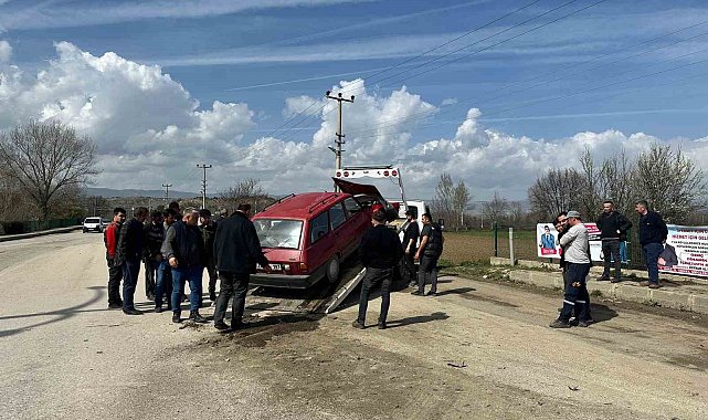 Kastamonu'da iki otomobil çarpıştı: 1 yaralı
