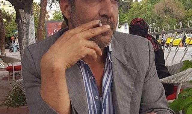 Kavgayı ayırmak isterken boğazına aldığı bıçak darbesiyle öldü