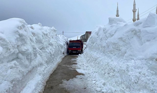 Kazıkbeli Yaylası ve 5 köyün yolu seçim hazırlıkları için erken açıldı