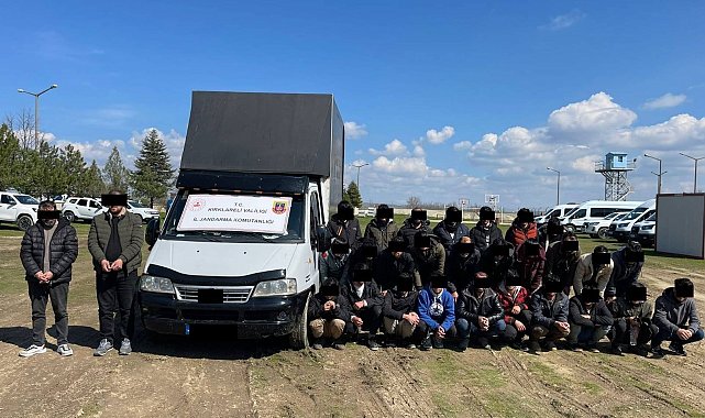 Kırklareli&#039;nde 111 kaçak göçmen yakalandı