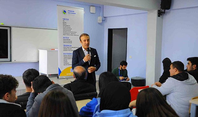 Kırşehir Ahi Evran Üniversitesinden lise öğrencilerine mesleki tanıtım