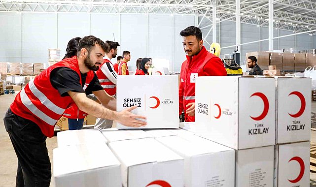 Kızılay Ramazan'da milyonlara ulaşıyor