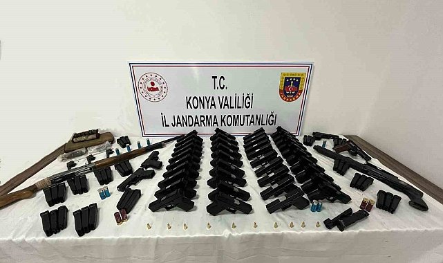 Konya'da jandarmadan silah kaçakçılarına operasyon