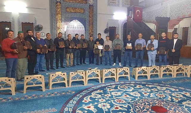 Köyceğiz'de Kur'an öğrenen kursiyerler belgelerini aldı