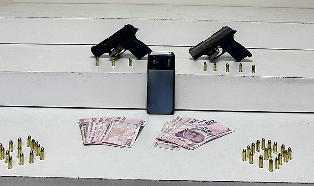 Küçükçekmece'deki silahlı kuyumcu soygununun yeni güvenlik kamerası görüntüleri ortaya çıktı