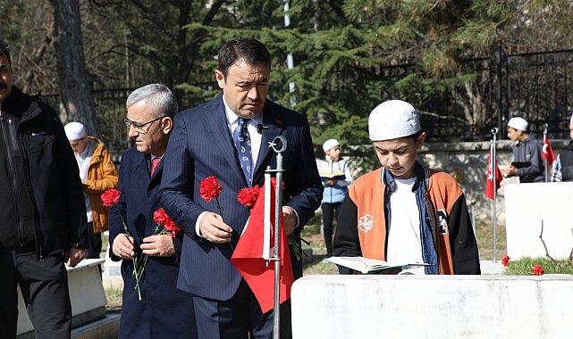Kütahya'da 18 Mart Şehitleri Anma Günü ve Çanakkale Deniz Zaferi'nin 109. yıl dönümü gururla kutlandı