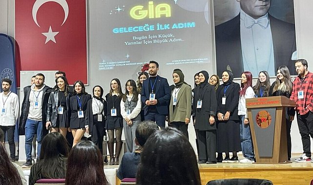 Kütahya'da 'Geleceğe ilk adım' konulu zirve