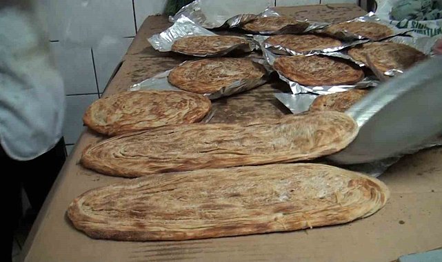 Kütahya'da Ramazan ayının vazgeçilmez lezzeti: Tahinli pide