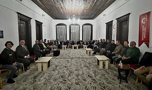 Kütahya'da STK'lardan Kamil Saraçoğlu'na tam destek