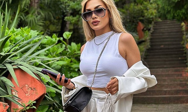 Lüks araçta silahla poz veren fenomene gözaltı