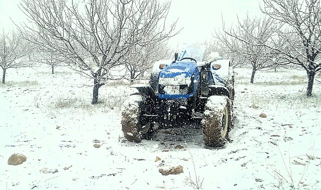Malatya'da yüksek rakımlı bölgelerde kar yağışı etkili oldu