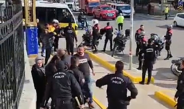 Mardin'de adliye önünde silahlı ve bıçaklı kavga: 2'si ağır 10 yaralı